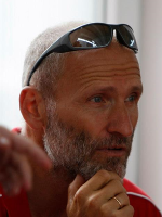 Dufek János
