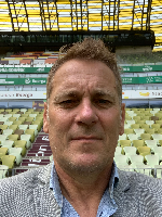KECSKÉS ZOLTÁN
