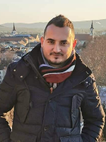 Szivák László
