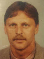 Izsáki László