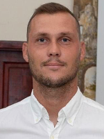 Tulipán Ákos