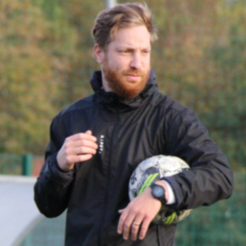 Csák Gergő